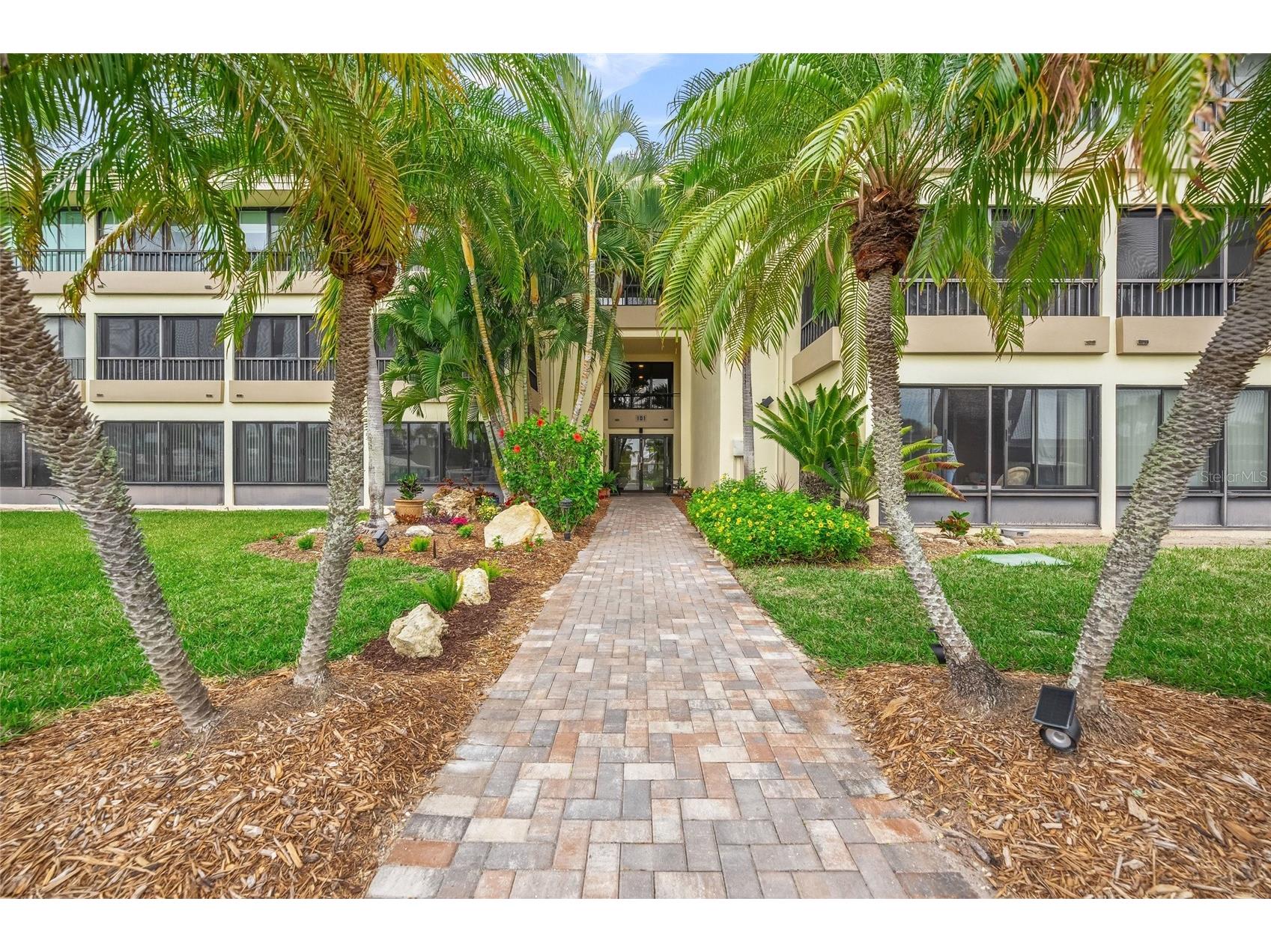 101 Whispering Sands Drive #105 Sarasota FL 34242 - GULF A4686924 image2