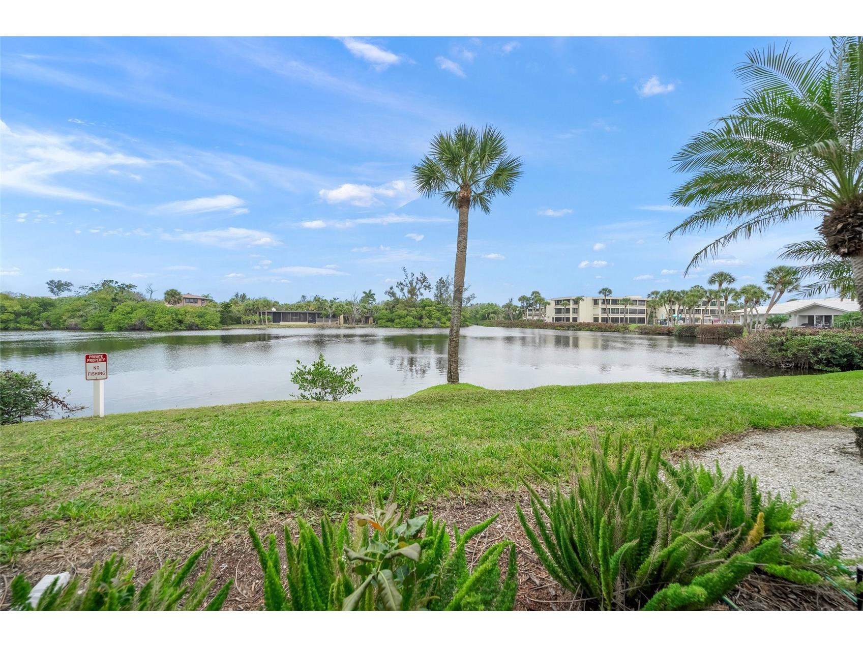 101 Whispering Sands Drive #105 Sarasota FL 34242 - GULF A4686924 image28