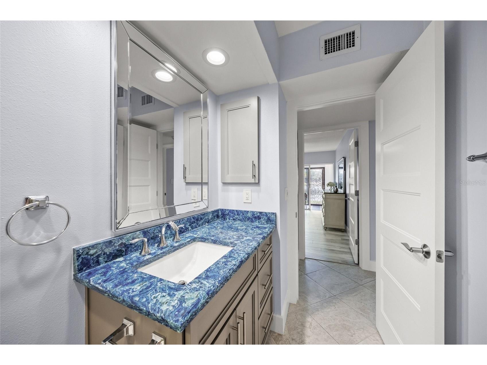 101 Whispering Sands Drive #105 Sarasota FL 34242 - GULF A4686924 image50