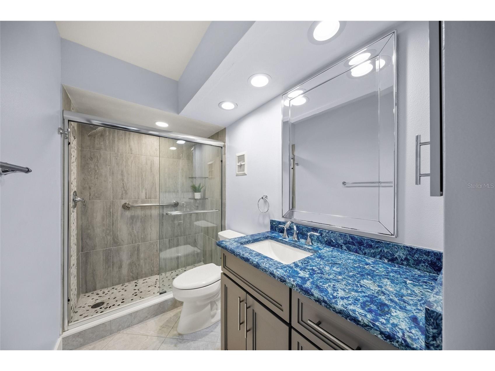 101 Whispering Sands Drive #105 Sarasota FL 34242 - GULF A4686924 image51