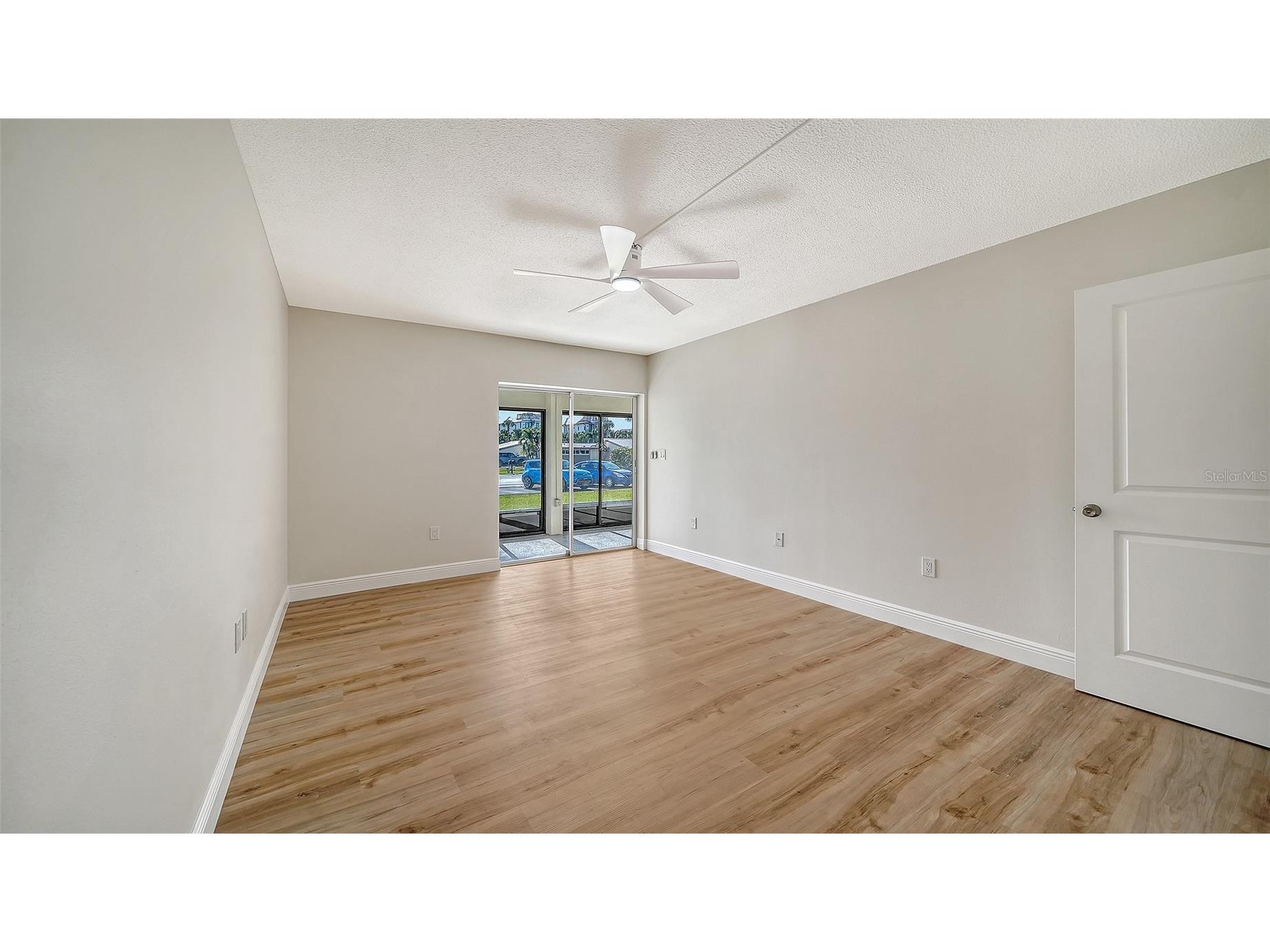 101 Whispering Sands Drive #107 Sarasota FL 34242 - GULF OF AMERICA A4674069 image28