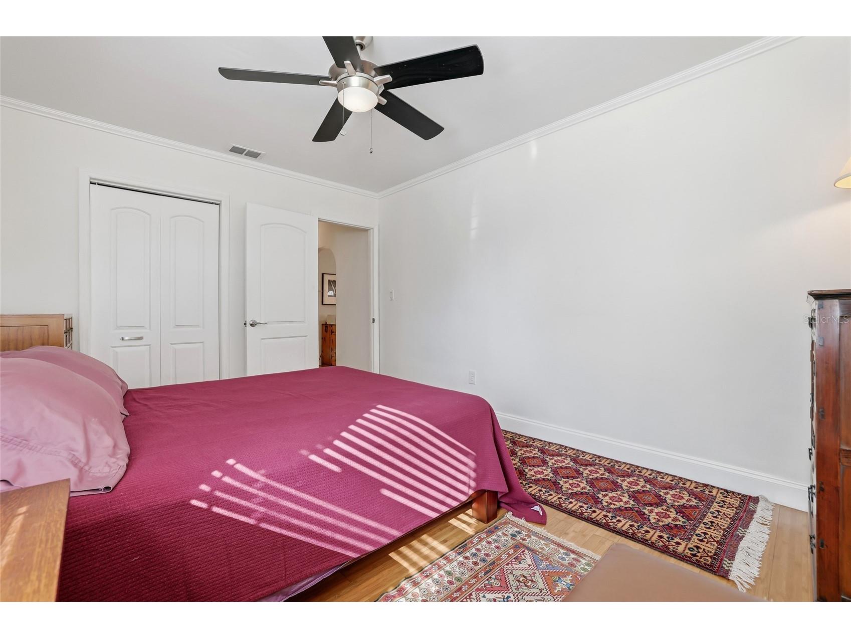 1010 45th Street North Saint Petersburg FL 33713 TB8457409 image22