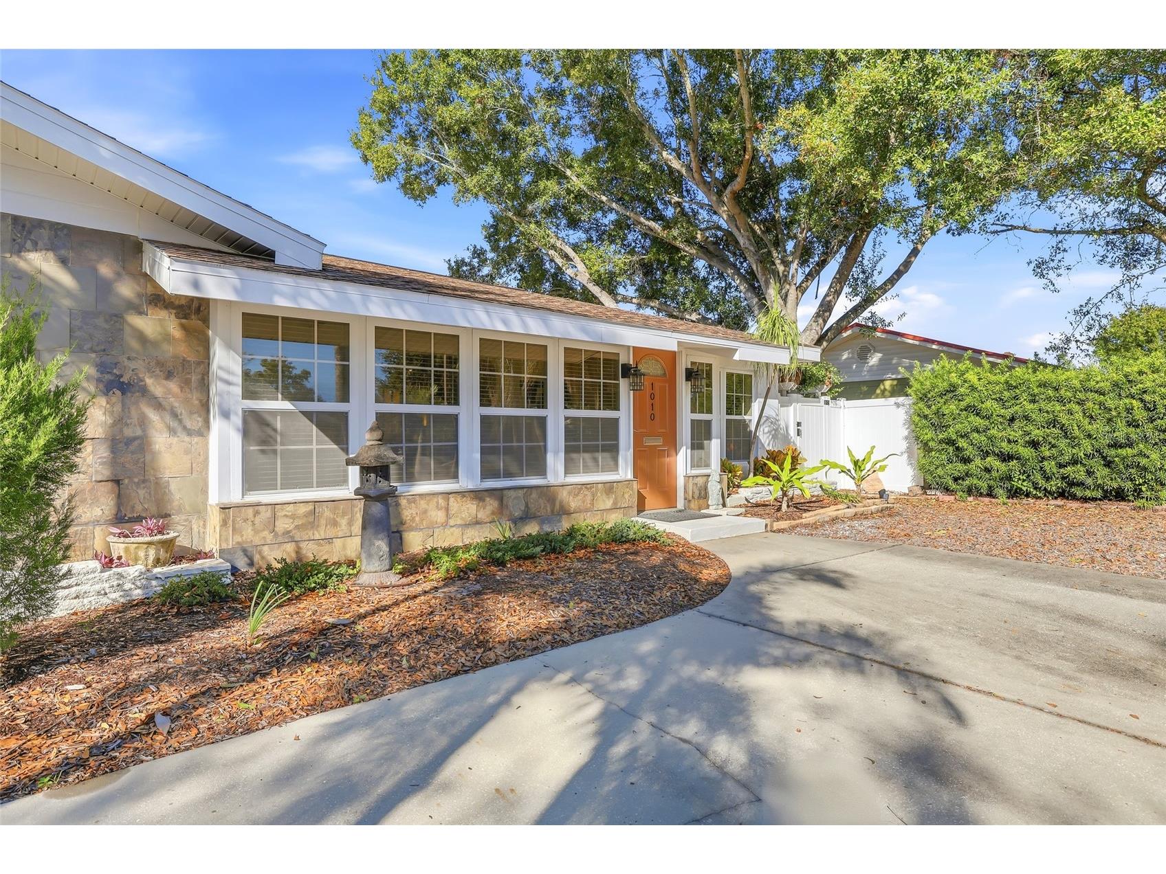 1010 45th Street North Saint Petersburg FL 33713 TB8457409 image3