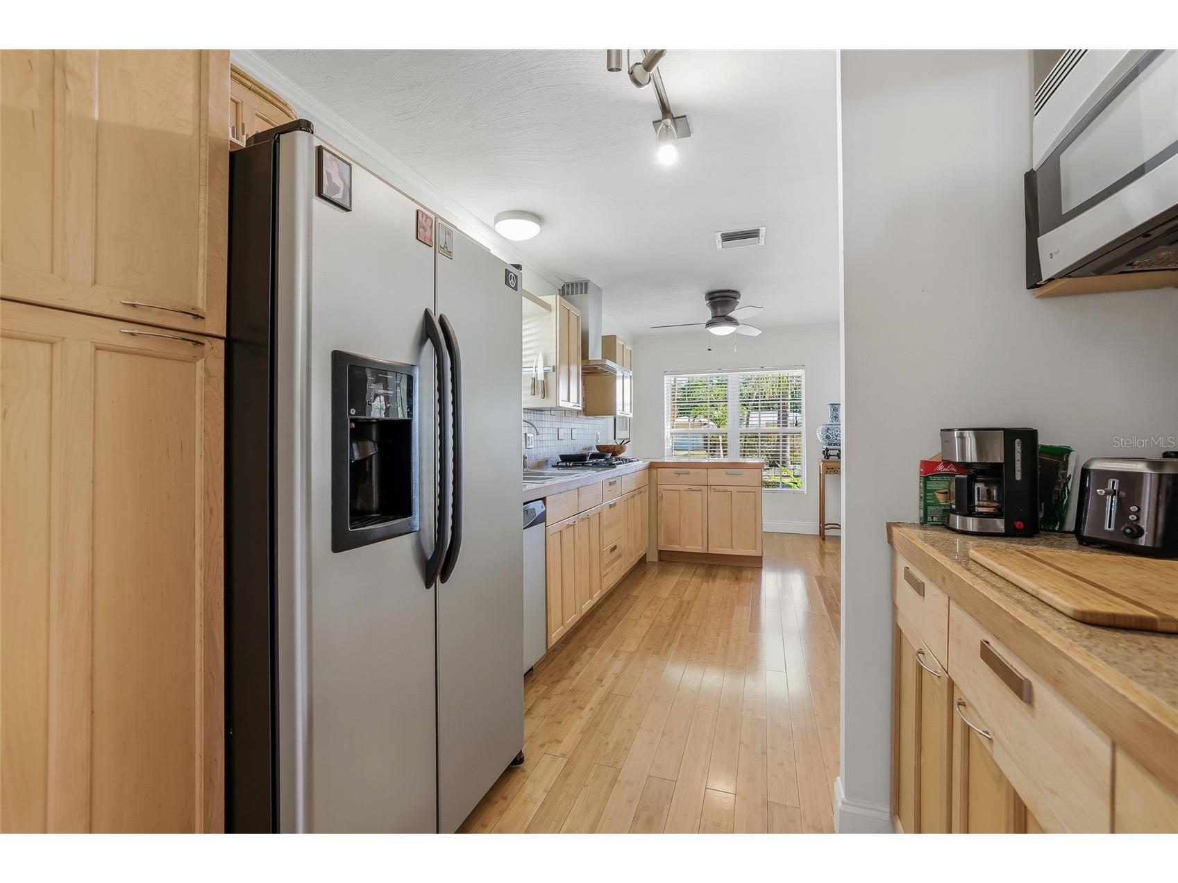 1010 45th Street North Saint Petersburg FL 33713 TB8457409 image30