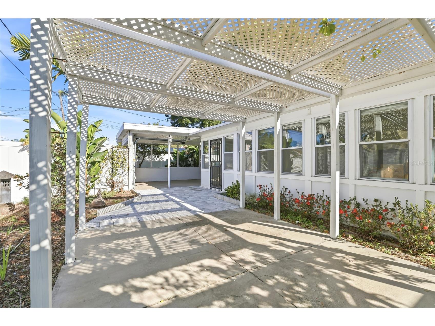 1010 45th Street North Saint Petersburg FL 33713 TB8457409 image39