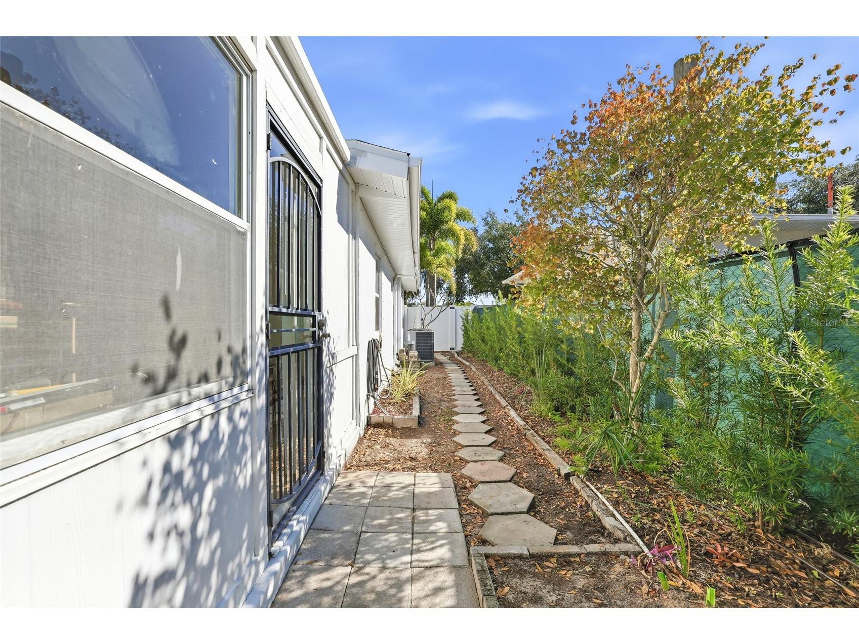 1010 45th Street North Saint Petersburg FL 33713 TB8457409 image40