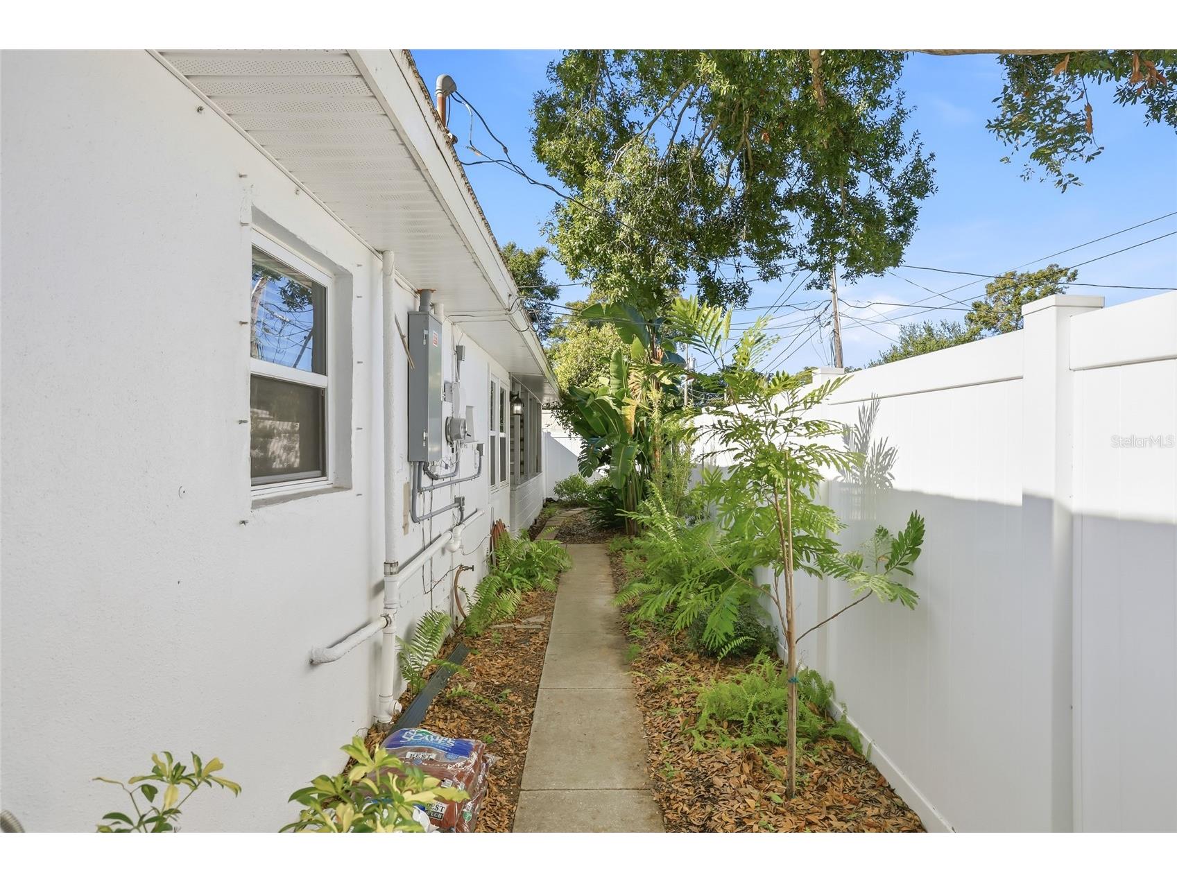 1010 45th Street North Saint Petersburg FL 33713 TB8457409 image41