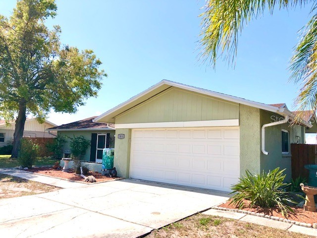 1010 64th Street W Bradenton FL 34209 A4563306 image1