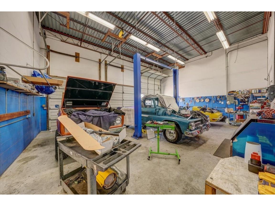 1010 Alt 19 Palm Harbor FL 34683 TB8419939 image13