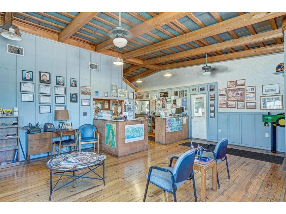 1010 Alt 19 Palm Harbor FL 34683 TB8419939 image23