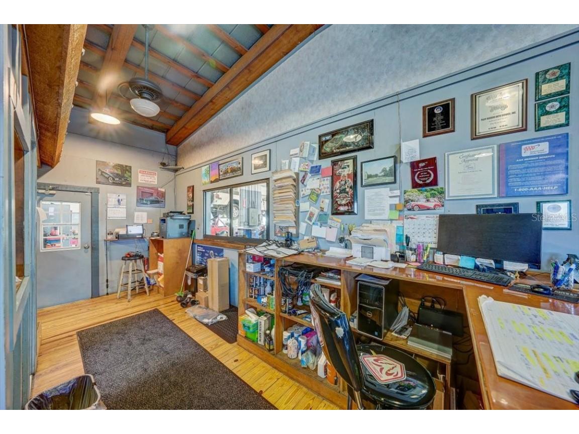 1010 Alt 19 Palm Harbor FL 34683 TB8419939 image29