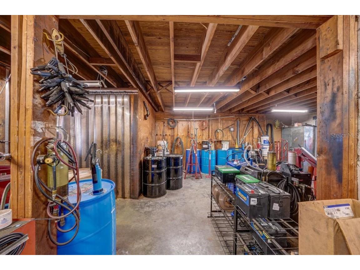 1010 Alt 19 Palm Harbor FL 34683 TB8419939 image36