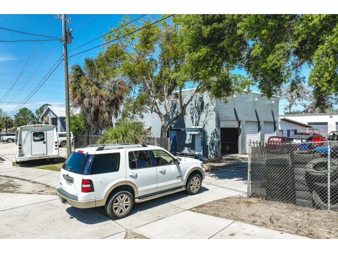 1010 Alt 19 Palm Harbor FL 34683 TB8419939 image68