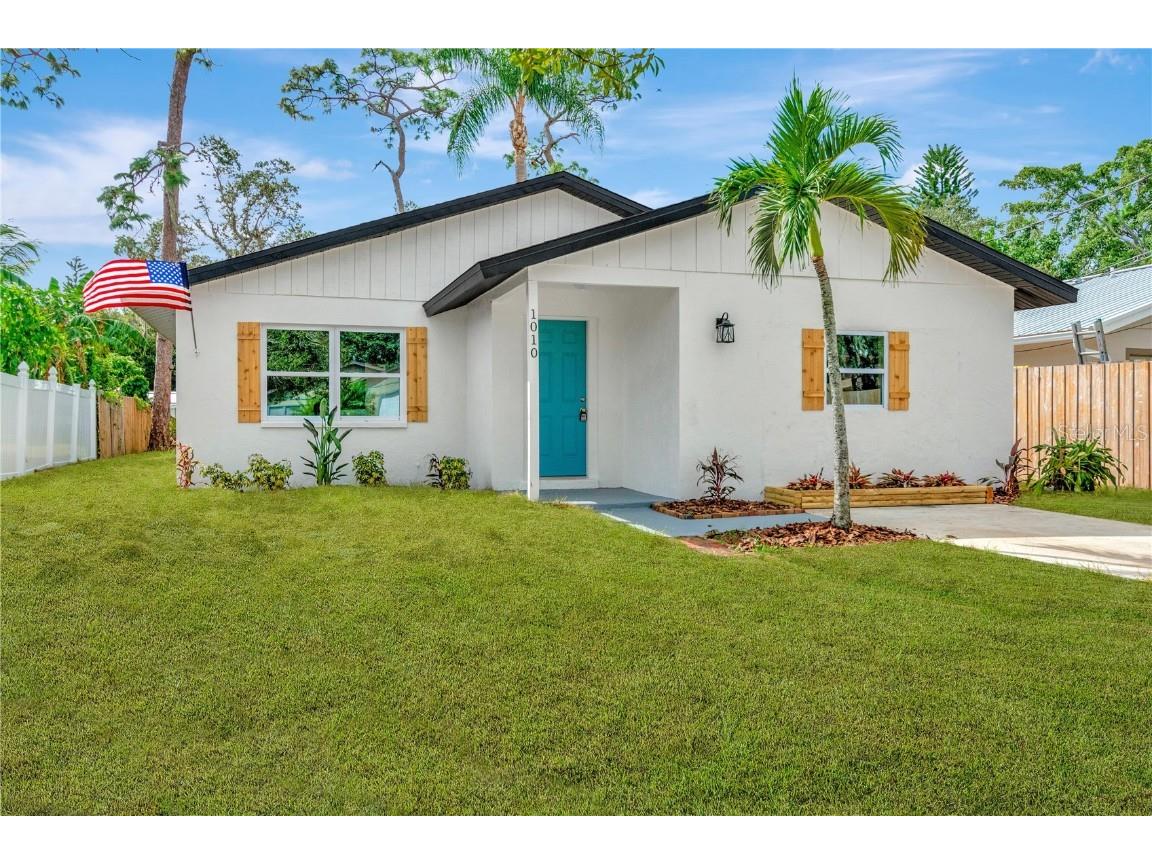 1010 Bacon Avenue Sarasota FL 34232 T3475167 image1