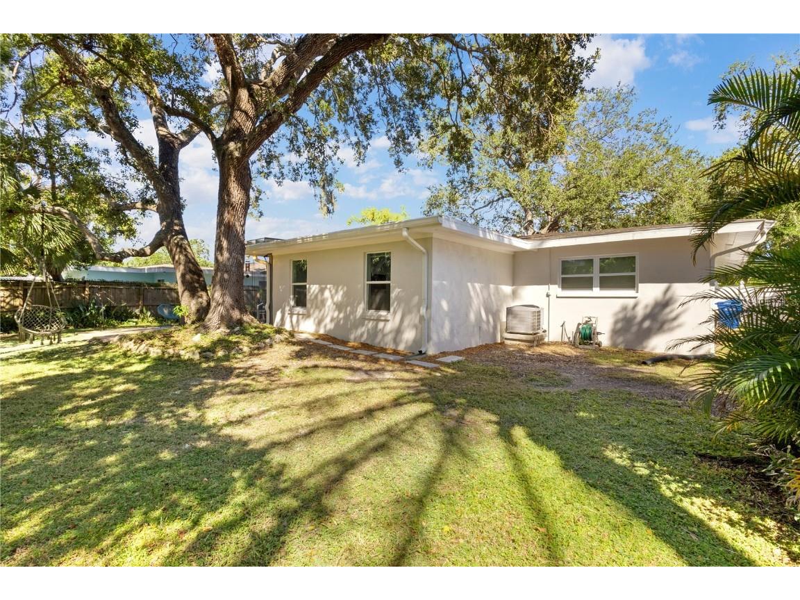 1010 Bay Breeze Terrace Largo FL 33770 TB8358596 image36