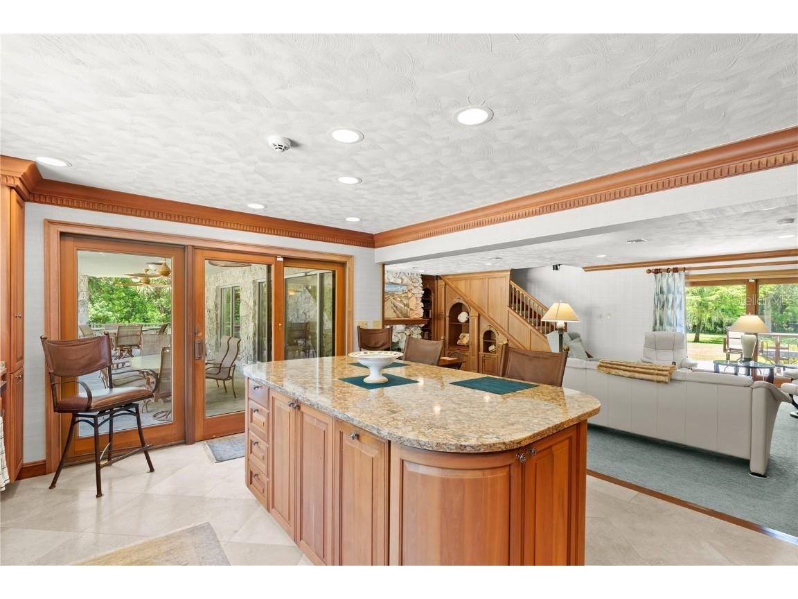 1010 Big Tree Road Daytona Beach FL 32119 V4944625 image17