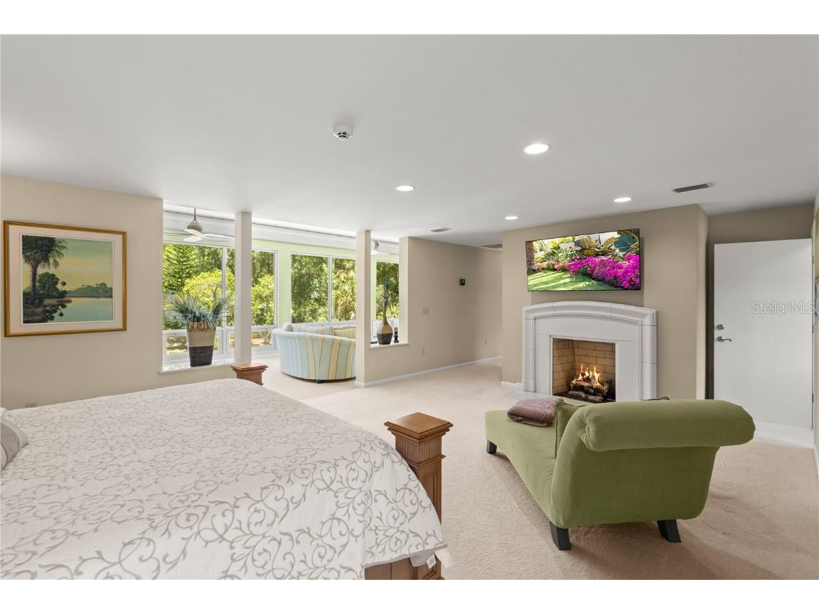 1010 Big Tree Road Daytona Beach FL 32119 V4944625 image30