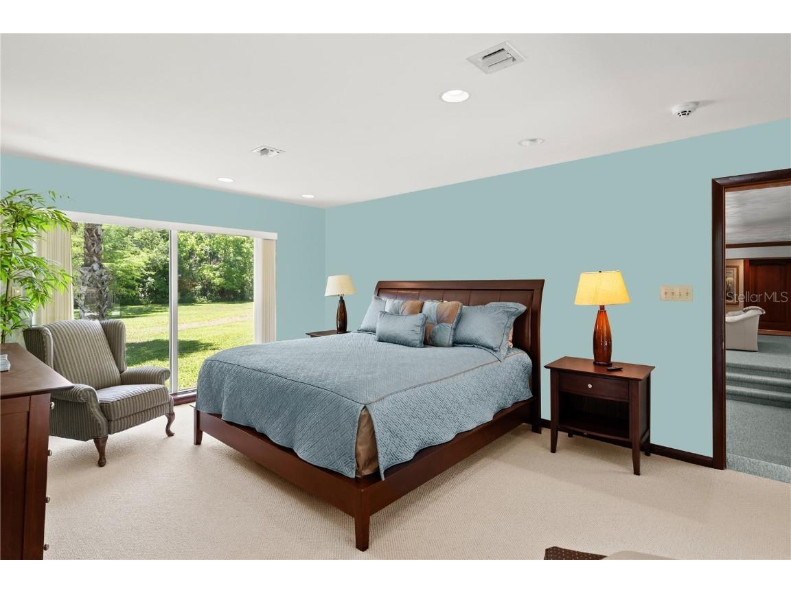 1010 Big Tree Road Daytona Beach FL 32119 V4944625 image46