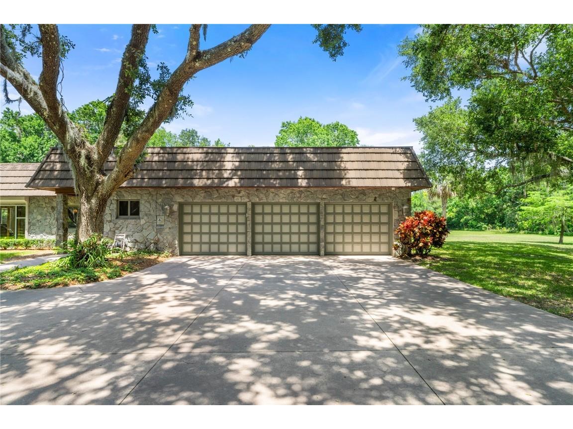 1010 Big Tree Road Daytona Beach FL 32119 V4944625 image6