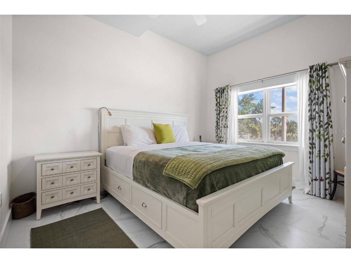 1010 Central Ave #227 Saint Petersburg FL 33705 TB8388417 image17