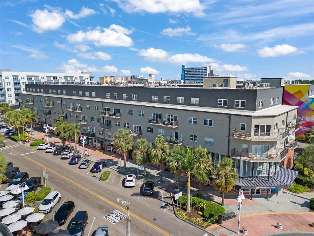 1010 Central Ave #227 Saint Petersburg FL 33705 TB8388417 image32