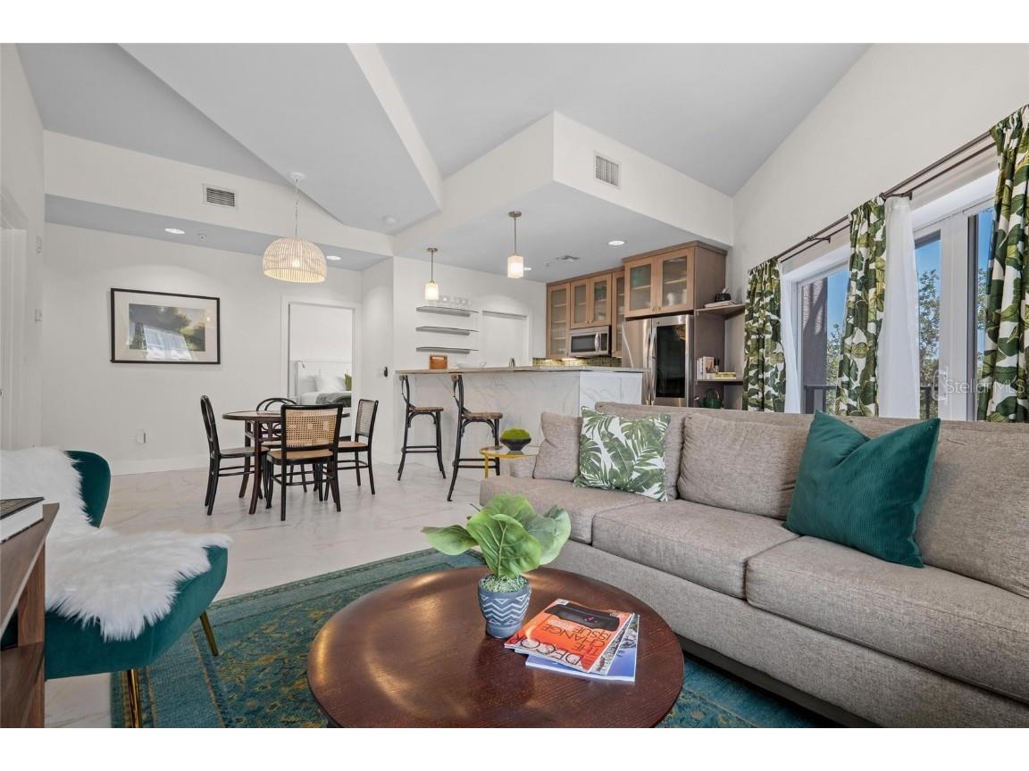 1010 Central Ave #227 Saint Petersburg FL 33705 TB8388417 image9