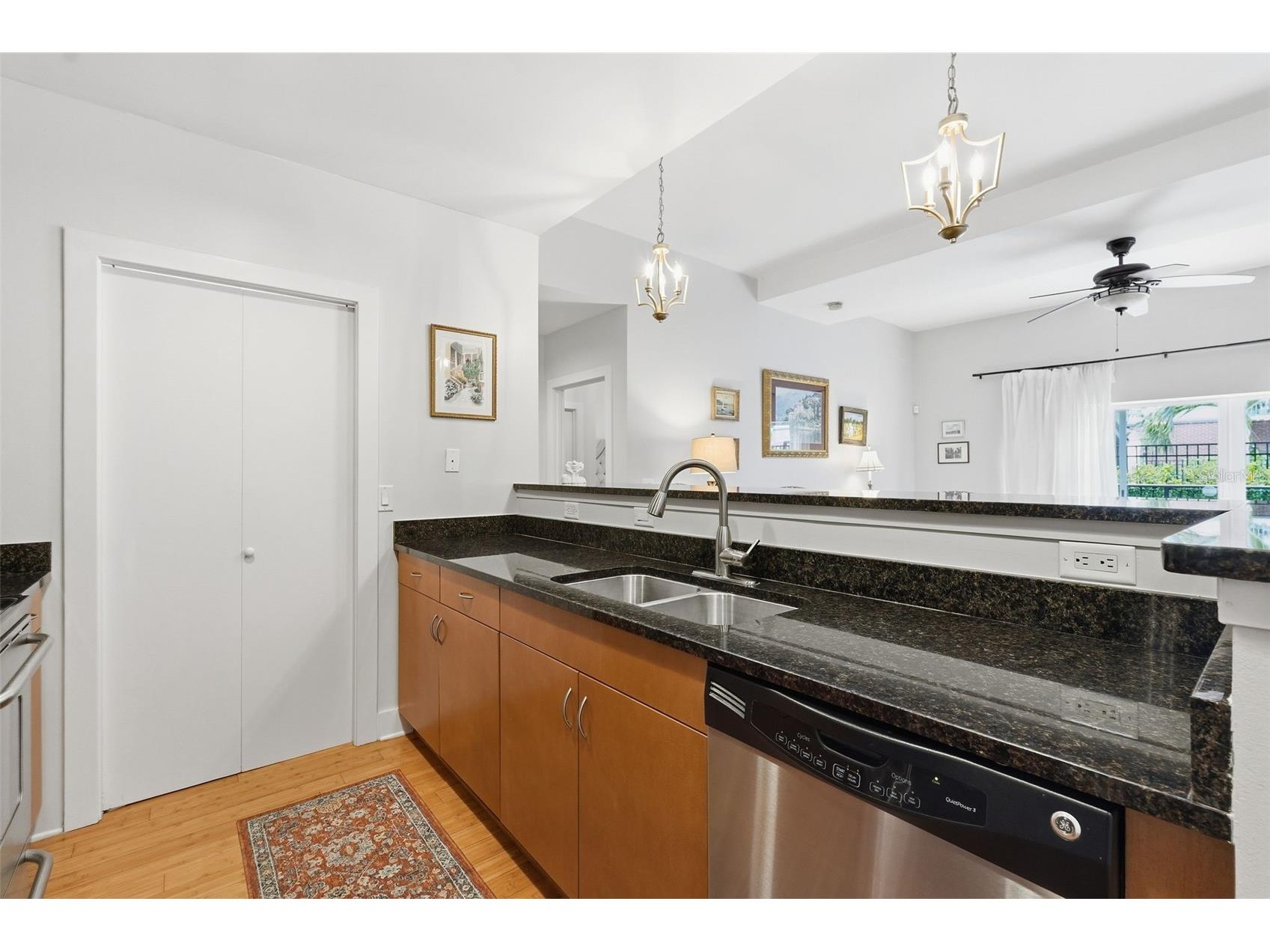 1010 Central Avenue #108 Saint Petersburg FL 33705 TB8514850 image11