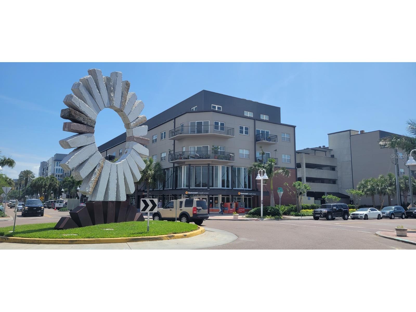 1010 Central Avenue #402 Saint Petersburg FL 33705 U8157358 image1