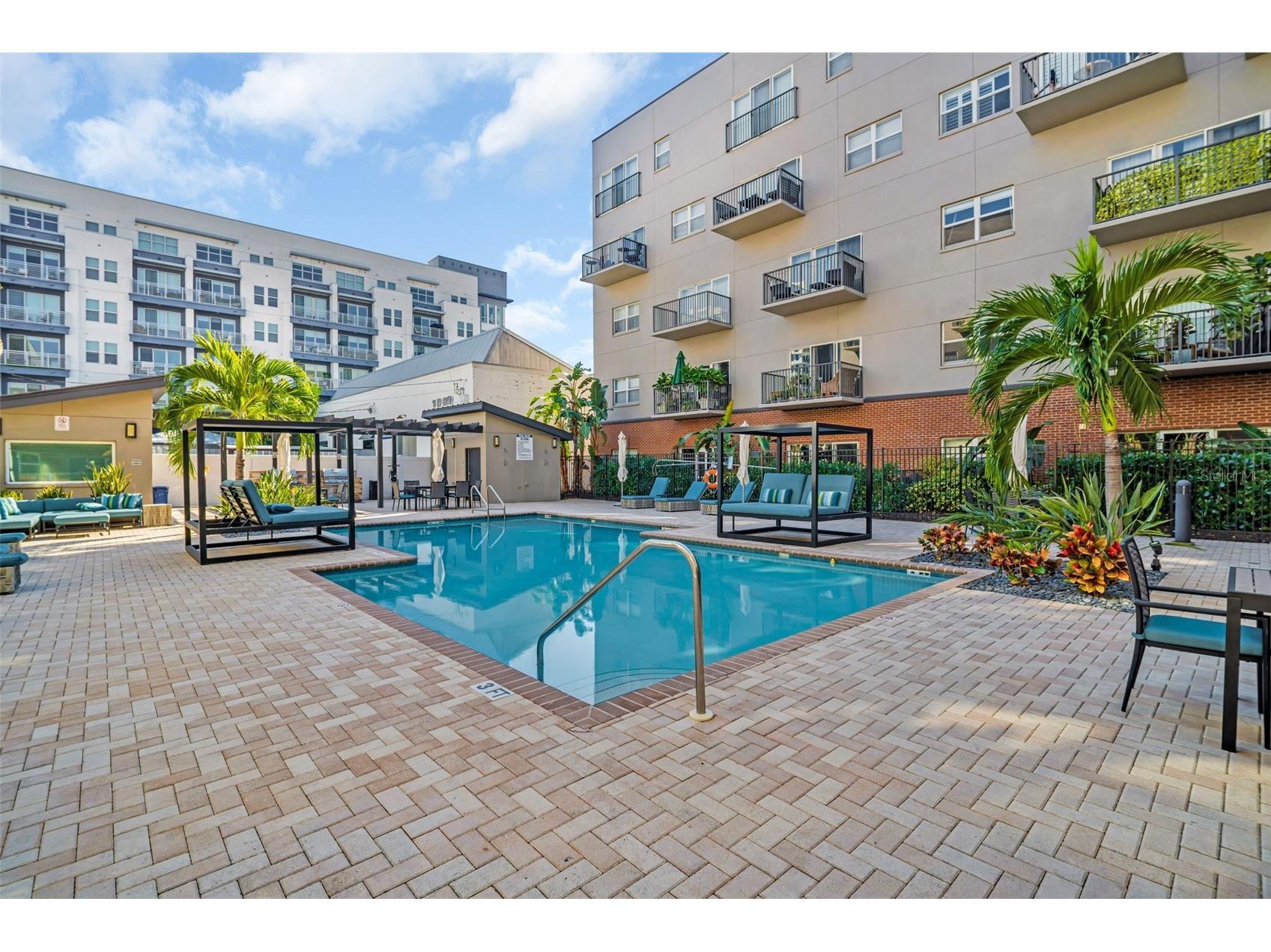 1010 Central Avenue #417 Saint Petersburg FL 33705 TB8487150 image37
