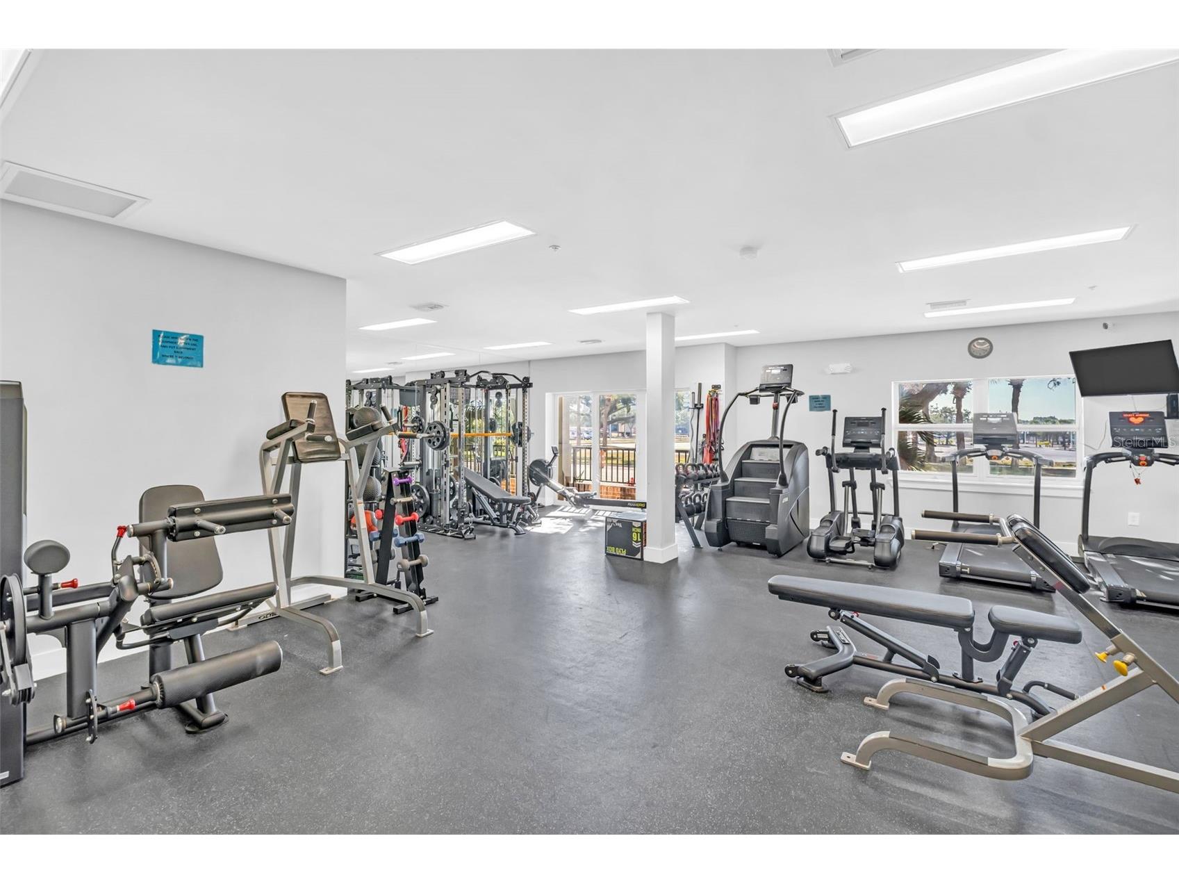 1010 Central Avenue #417 Saint Petersburg FL 33705 TB8487150 image46