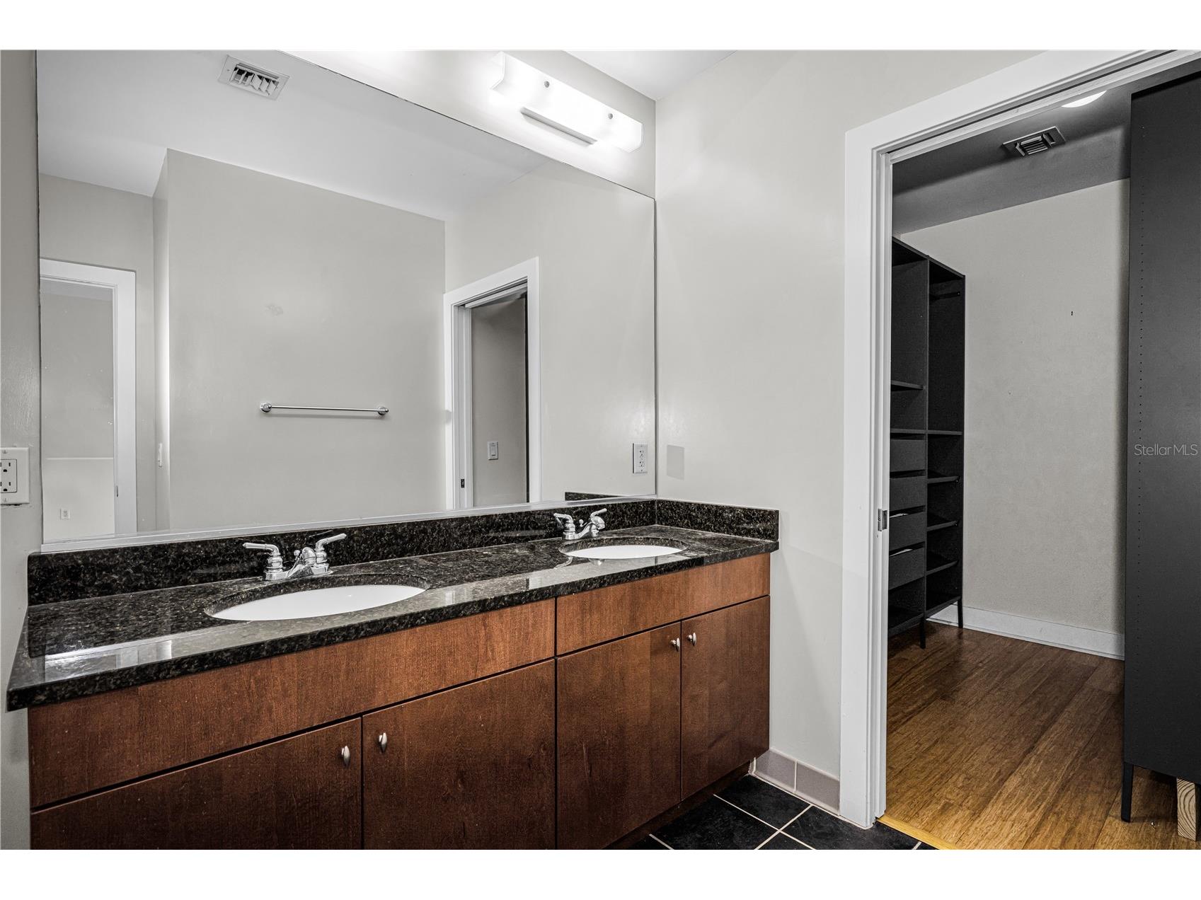 1010 Central Avenue #433 Saint Petersburg FL 33705 TB8516926 image17