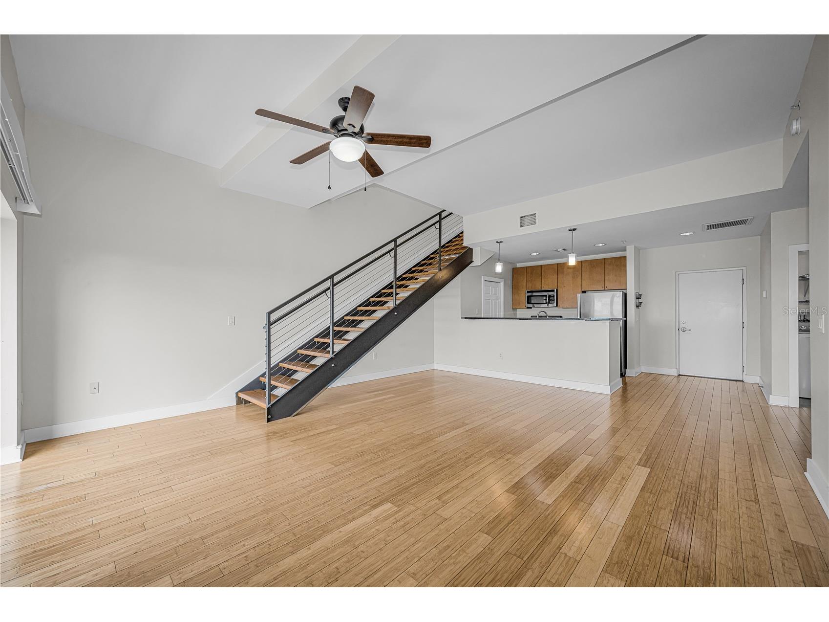 1010 Central Avenue #433 Saint Petersburg FL 33705 TB8516926 image4