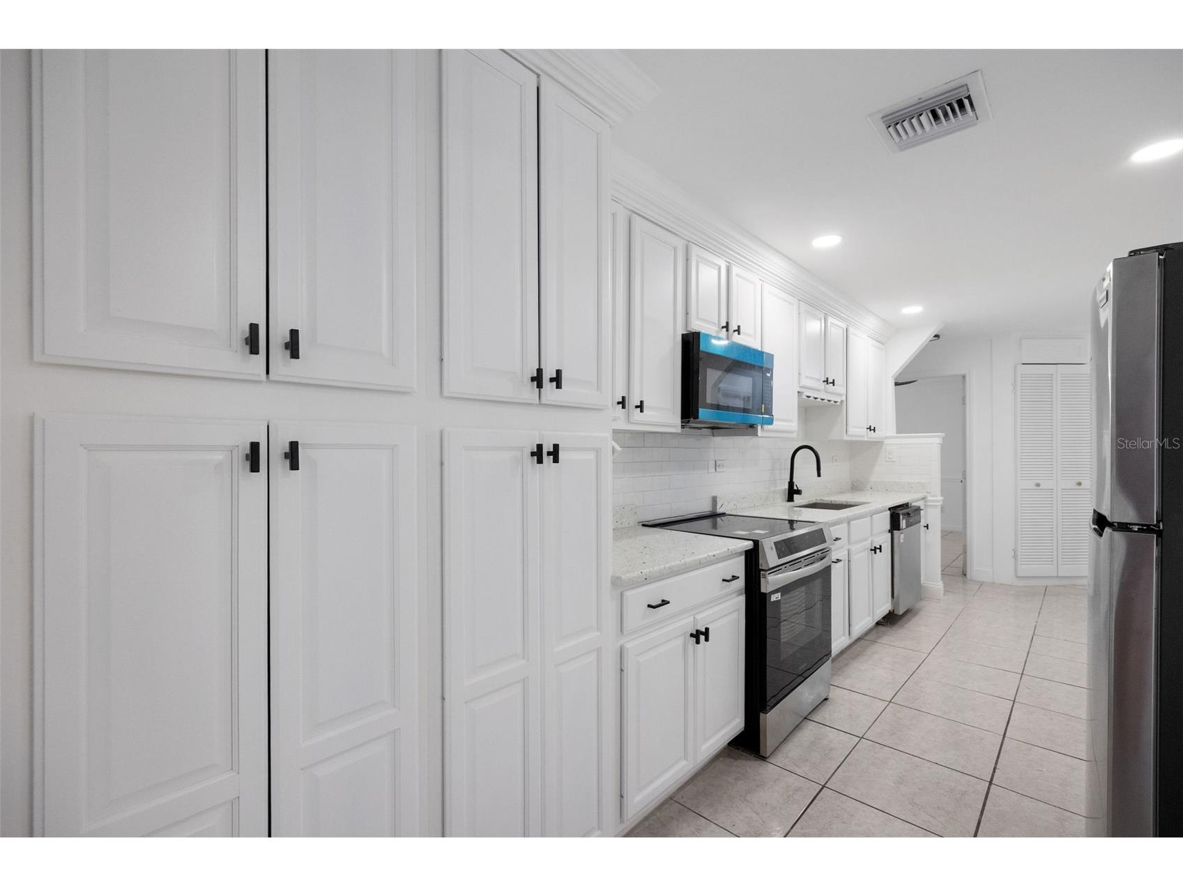 1010 Clearmont Street Sebastian FL 32958 W7886402 image18
