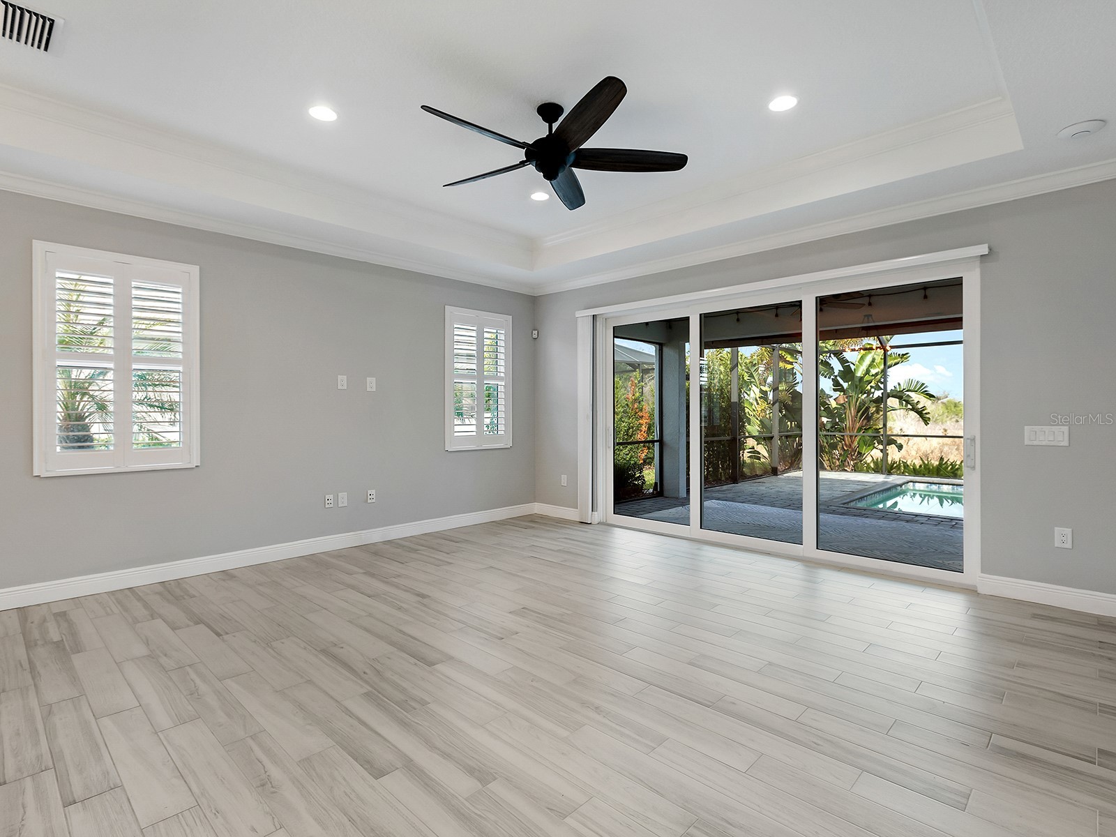 1010 Crosswind Avenue Sarasota FL 34240 A4684499 image15