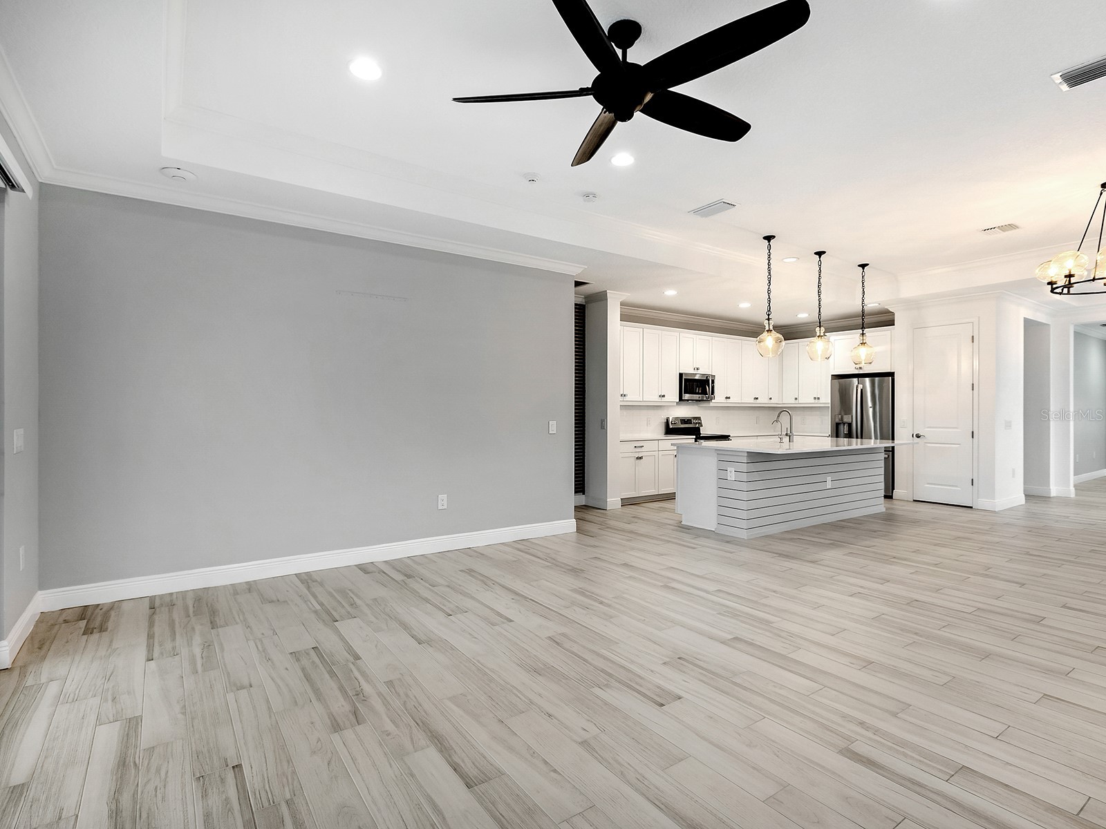1010 Crosswind Avenue Sarasota FL 34240 A4684499 image17