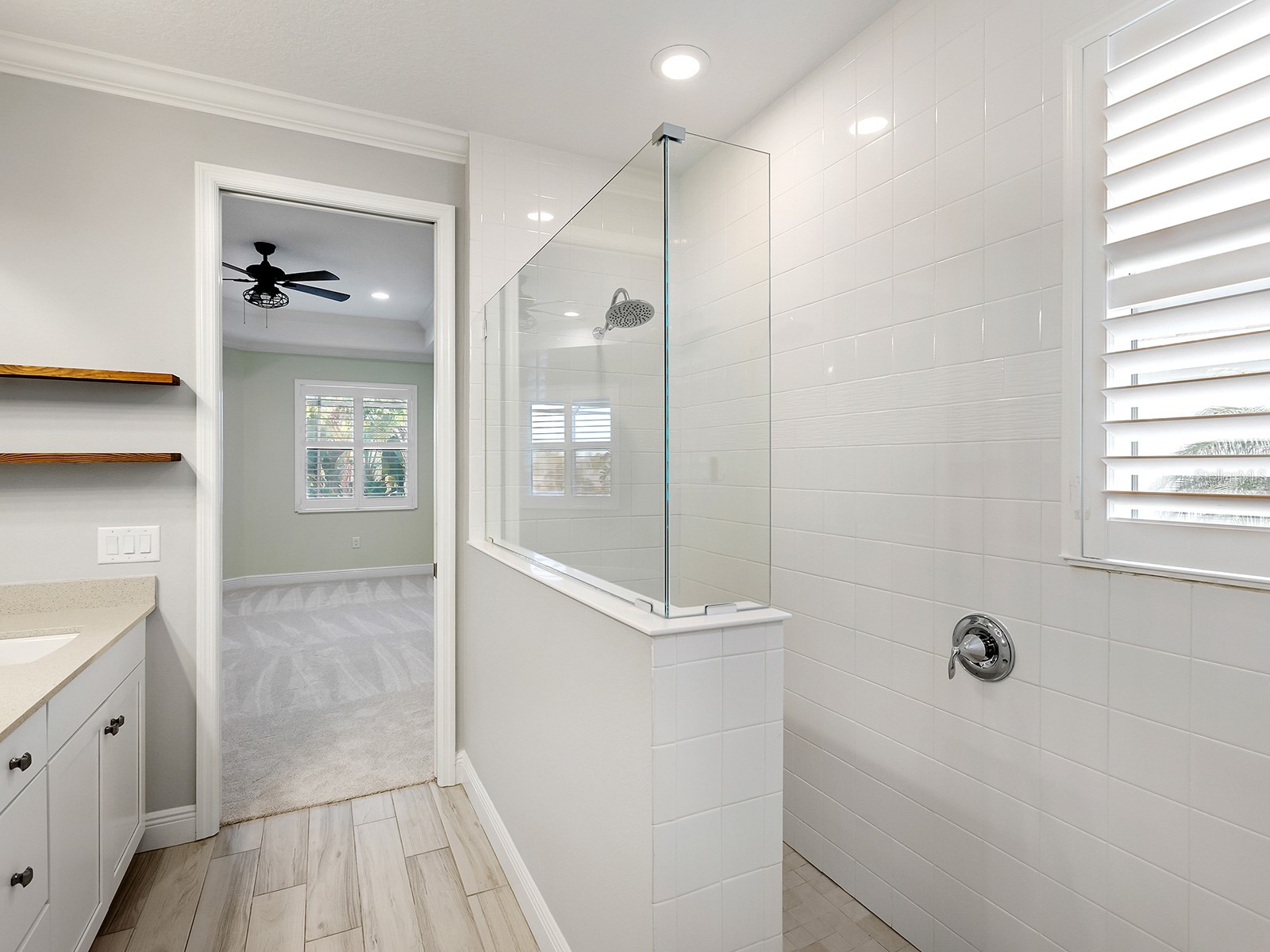 1010 Crosswind Avenue Sarasota FL 34240 A4684499 image24