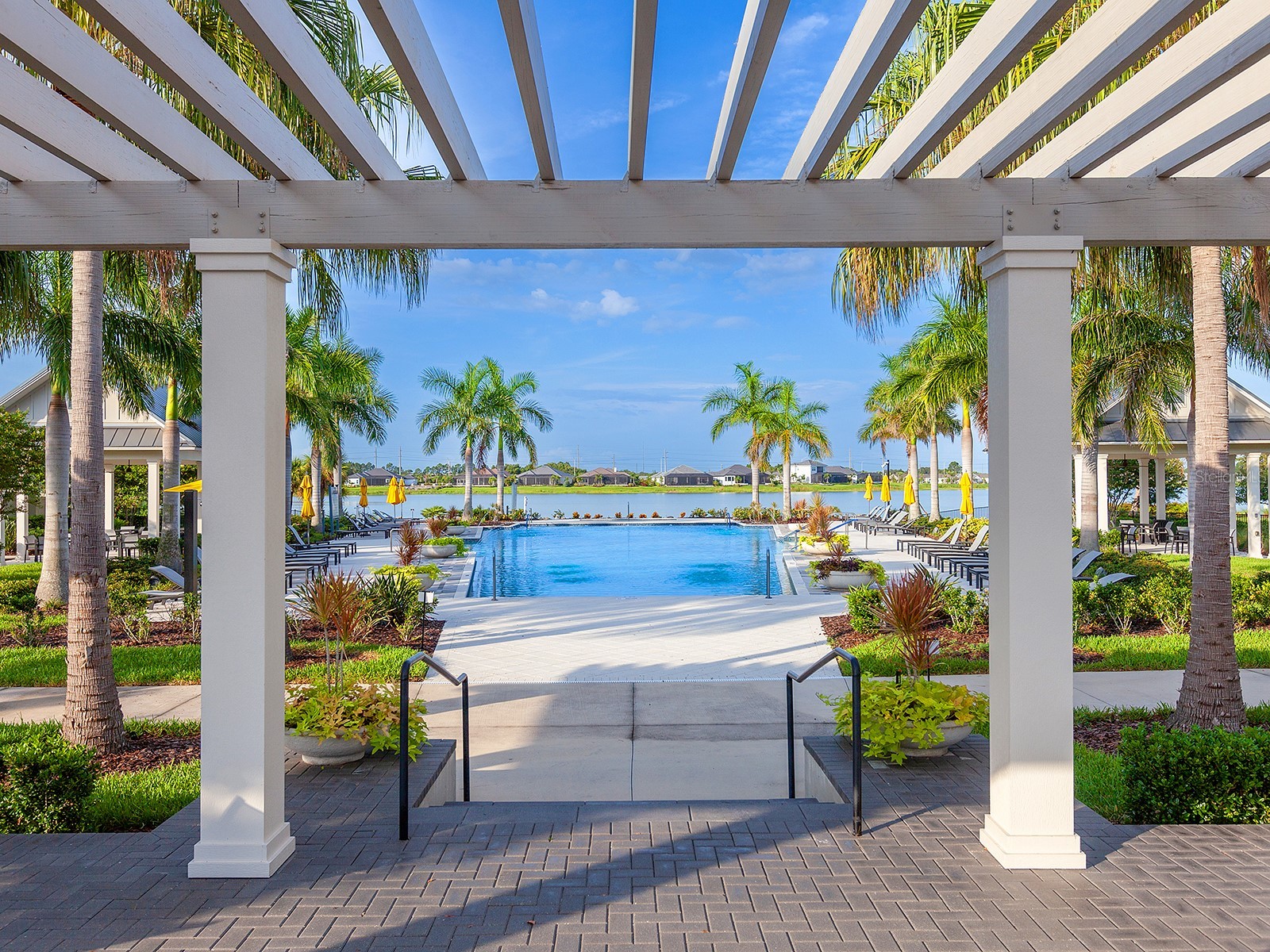 1010 Crosswind Avenue Sarasota FL 34240 A4684499 image47