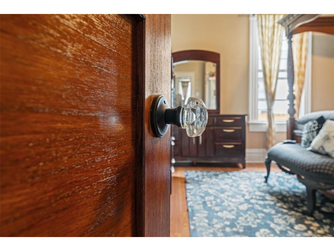 1010 E Columbus Drive Tampa FL 33605 TB8430748 image14