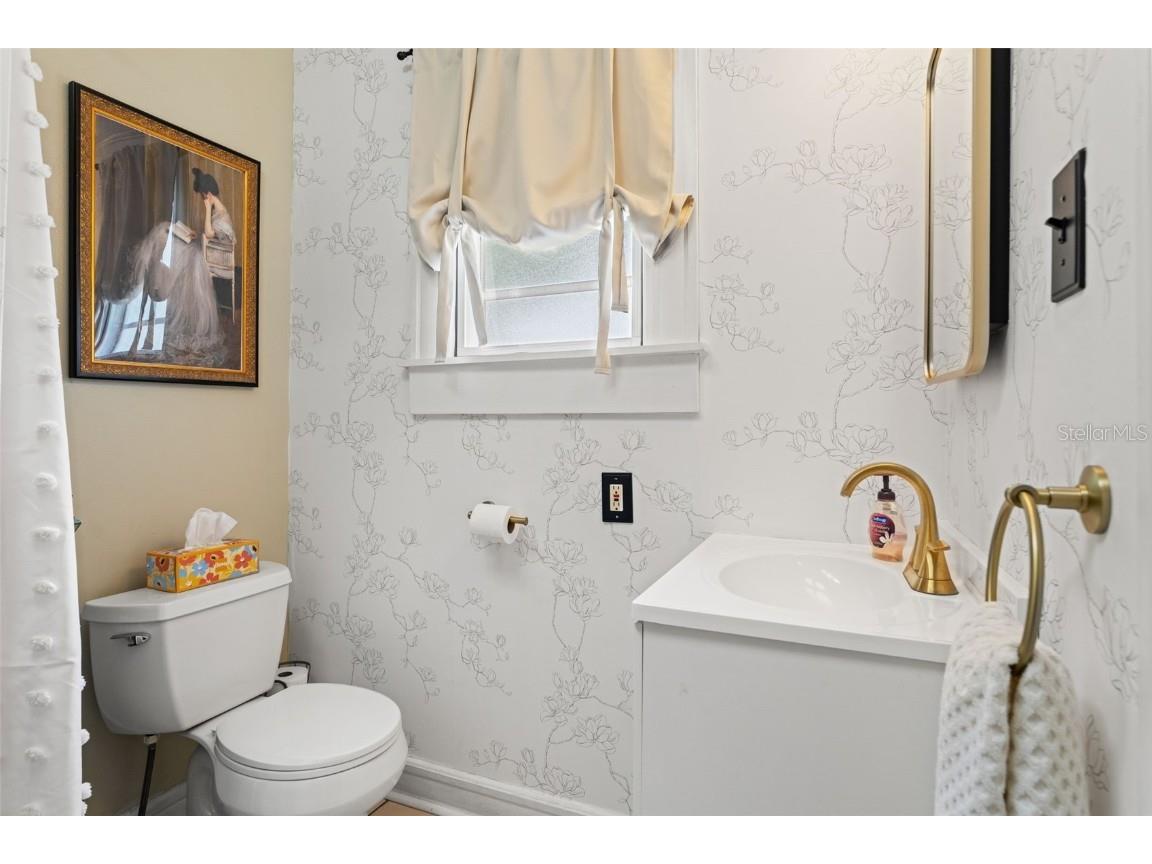 1010 E Columbus Drive Tampa FL 33605 TB8430748 image17