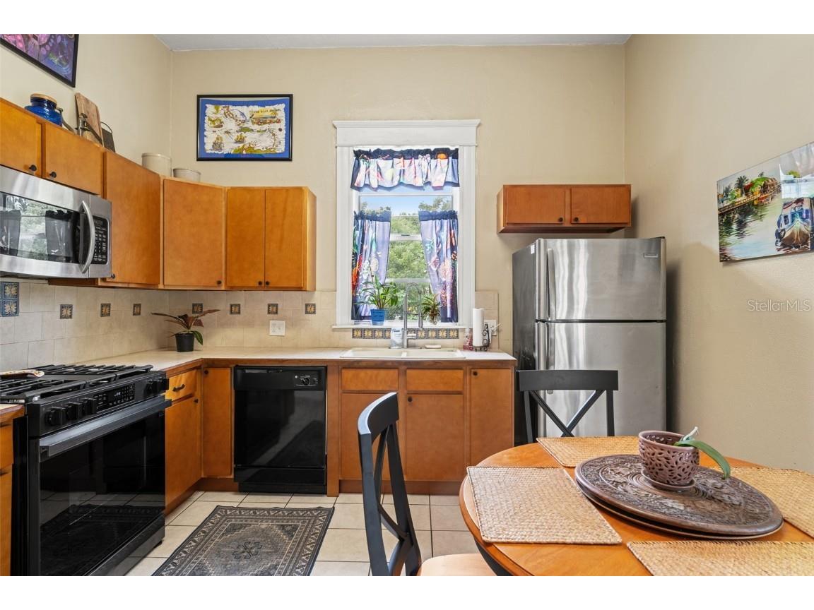 1010 E Columbus Drive Tampa FL 33605 TB8430748 image25