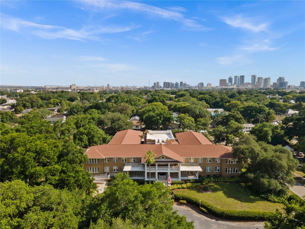 1010 E Columbus Drive Tampa FL 33605 TB8430748 image75