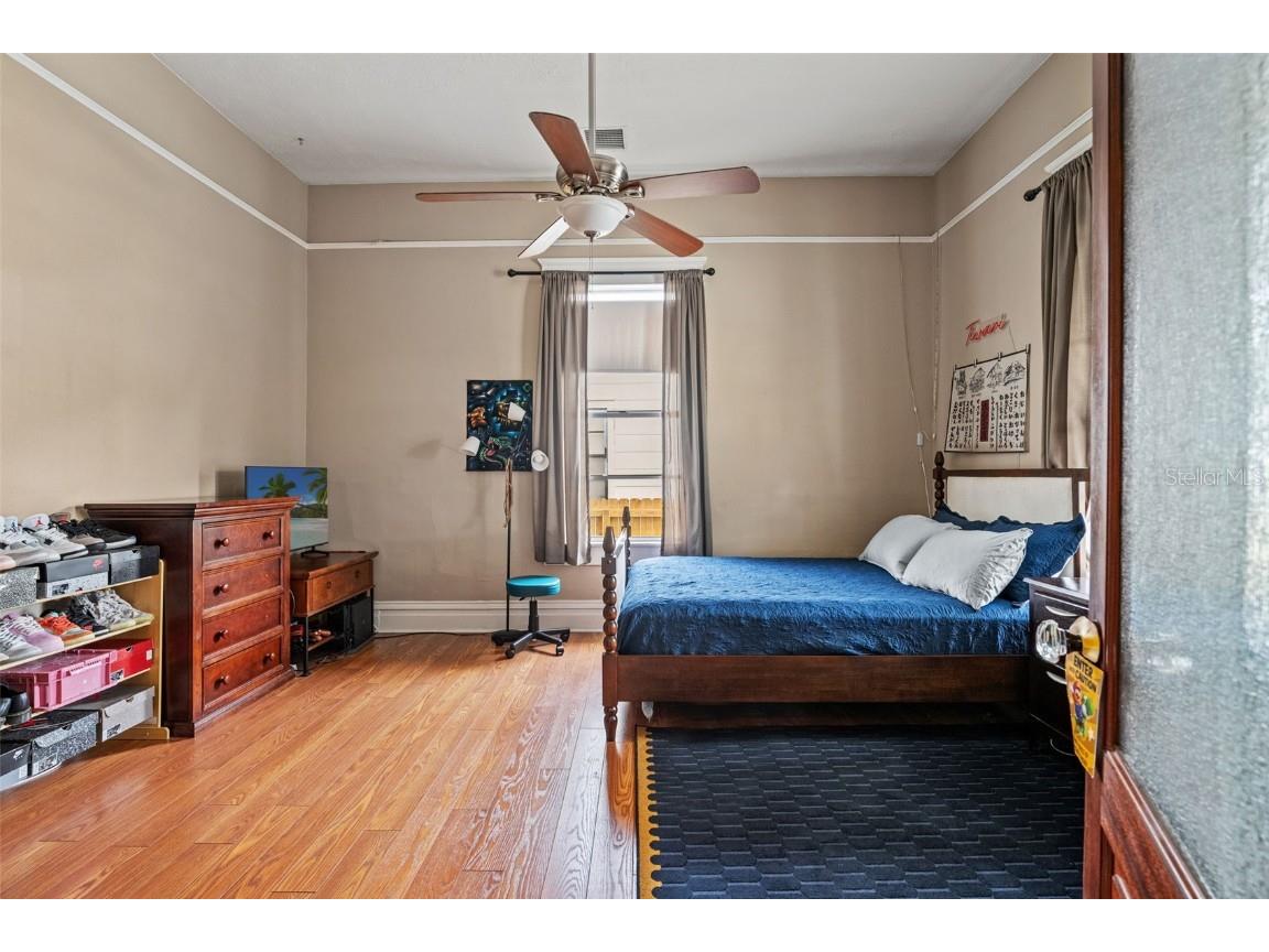 1010 E Columbus Drive Tampa FL 33605 TB8430748 image9