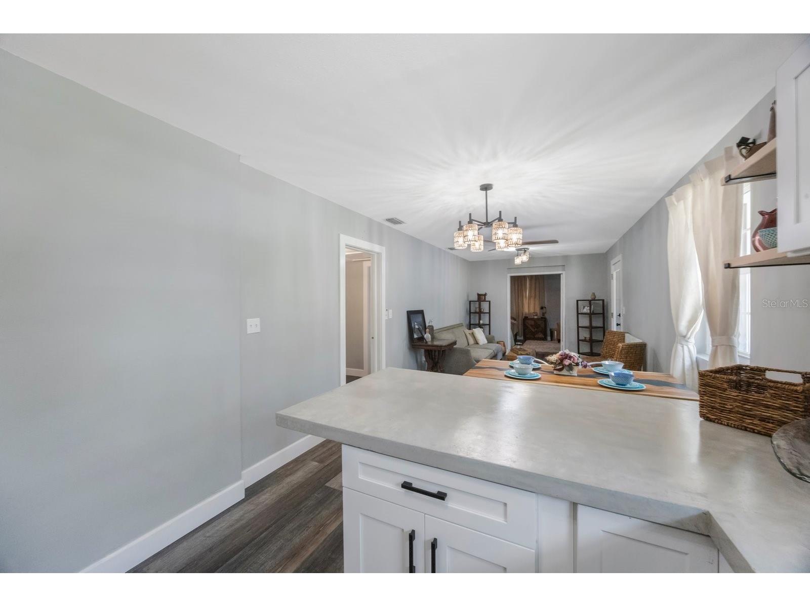 1010 E Fern Street Tampa FL 33604 TB8477016 image15