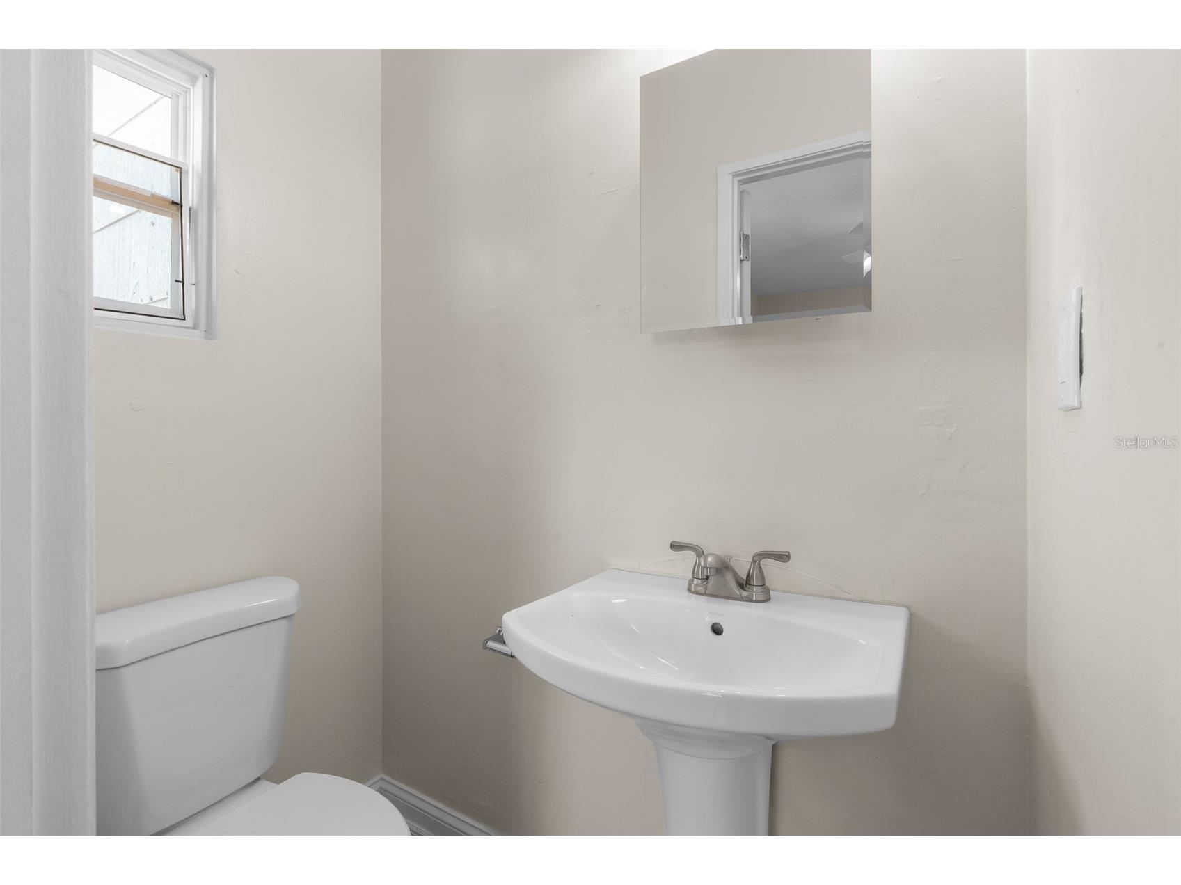 1010 Fairmont Street Clearwater FL 33755 TB8468133 image18