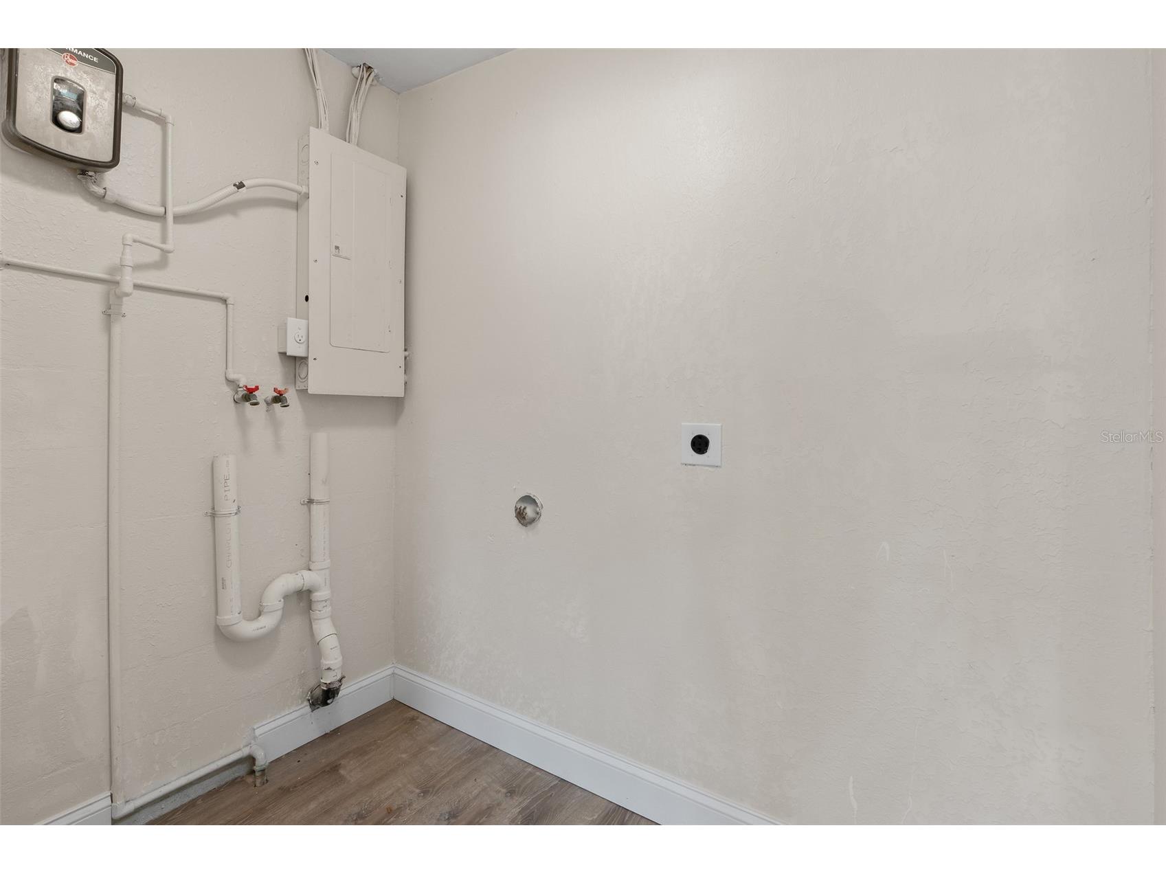 1010 Fairmont Street Clearwater FL 33755 TB8468133 image22