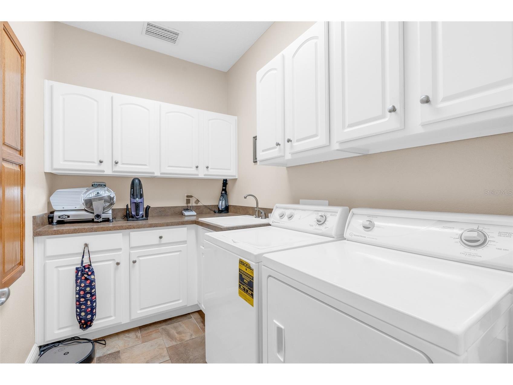 1010 Geryl Way Deland FL 32724 V4949127 image35