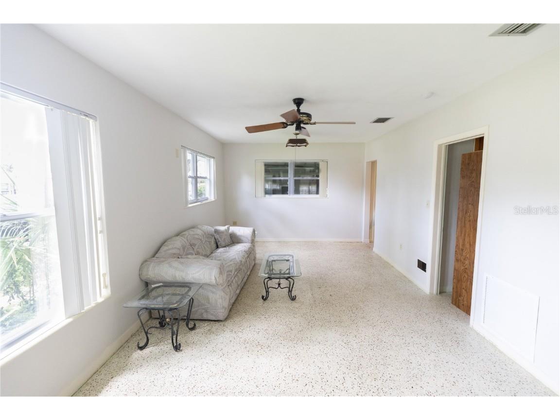 1010 Glenn Ridge Drive Leesburg FL 34748 OM707043 image6