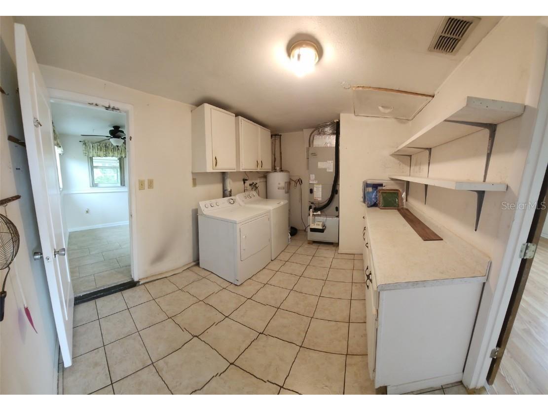 1010 Gulf Road Tarpon Springs FL 34689 TB8427518 image9