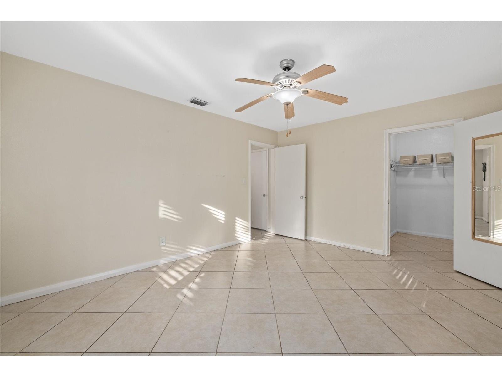 1010 Indian Beach Drive Drive Sarasota FL 34234 - SARASOTA BAY A4680856 image22