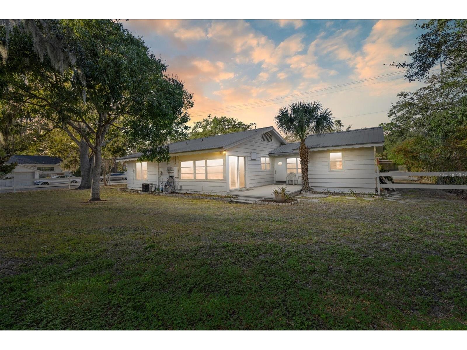 1010 Indian Beach Drive Drive Sarasota FL 34234 - SARASOTA BAY A4680856 image3